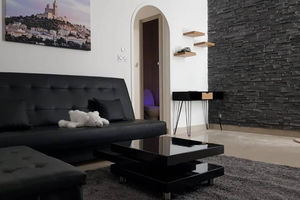 Appartement Front Vieux Port Tout Option Jacuzzi Marseille Exterior photo